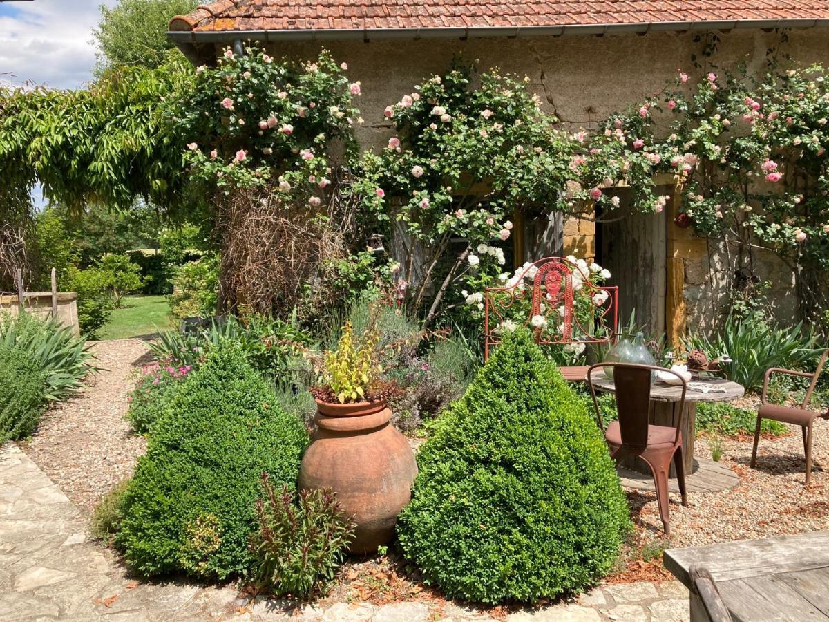 לינה וארוחת בוקר Céron Les Jardins Des Soussilanges מראה חיצוני תמונה